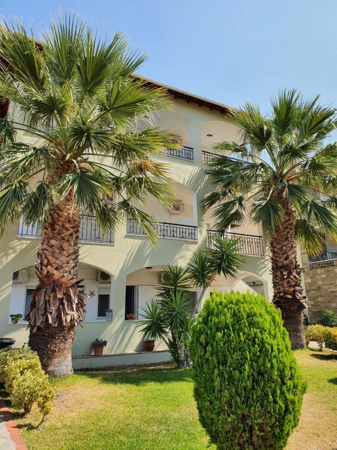 Hotel Pefko Néos Marmarás Exterior foto